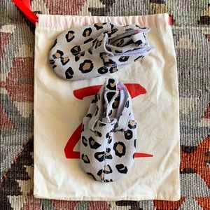 Zutano leather leopard print baby shoes